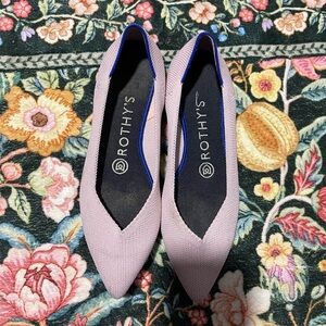 Rothy's Pointed Knit Flats in Light Lavender with Blue Trim Size W6